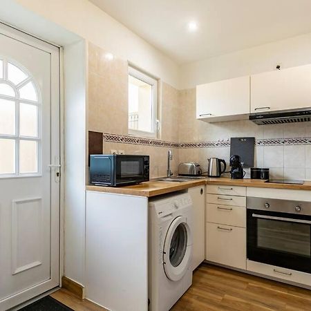 Le Nid - Lormont : Votre Escapade Apartment Ngoại thất bức ảnh